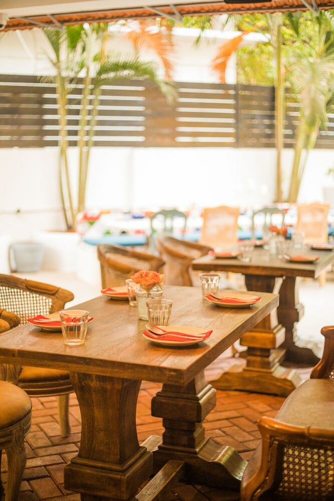 Фото Living Room by Seasons Hotels