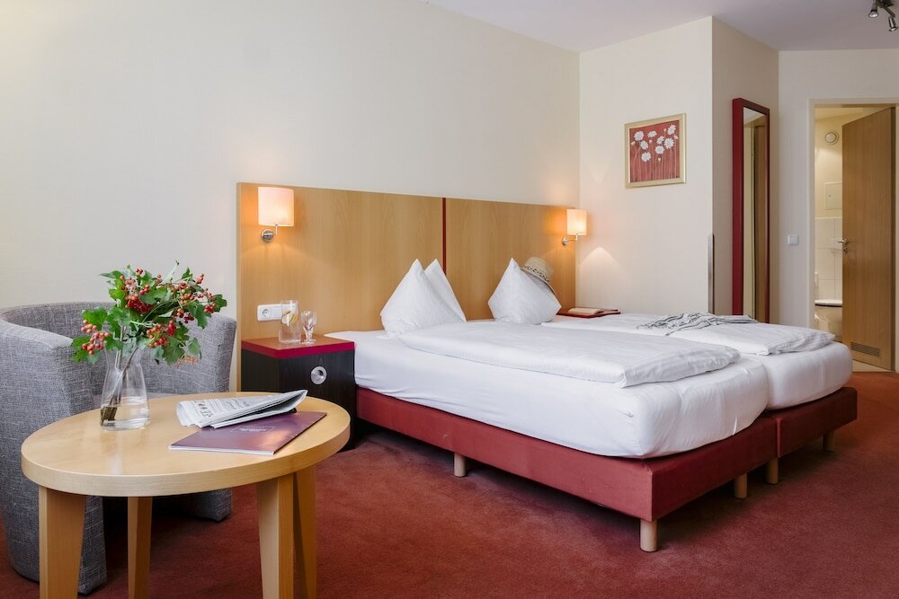 Фото Hotel Am Jungfernstieg