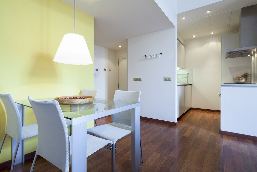 Фото Inside Barcelona Apartments Mercat