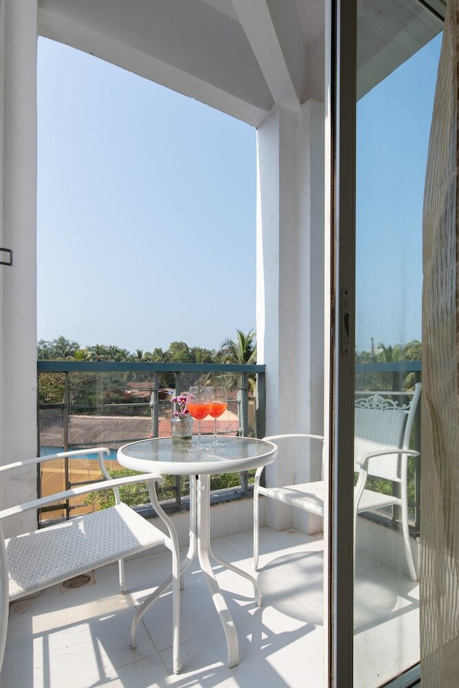 Фото Living Room by Seasons Hotels