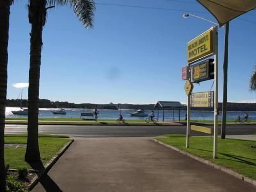 Фото Beach Drive Motel