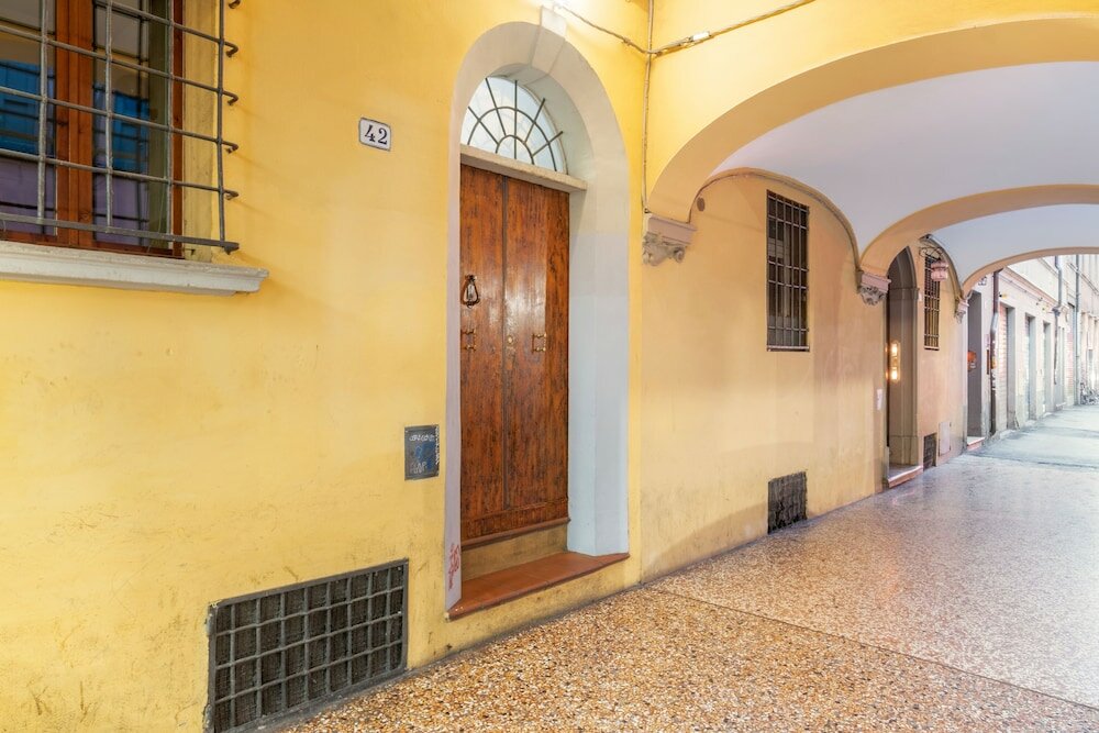 Фото Sognando tra i tetti bolognesi Apartment