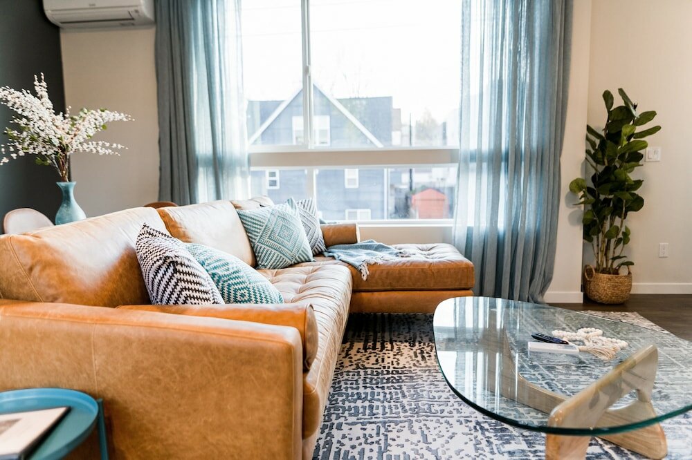 Фото Sky Mark Lux 1 - Modern Elegance In Downtown Seattle