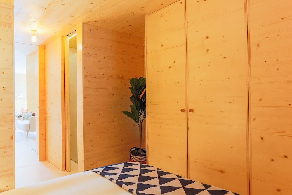 Фото Mac003 · Macario Wood Apartment Netflix