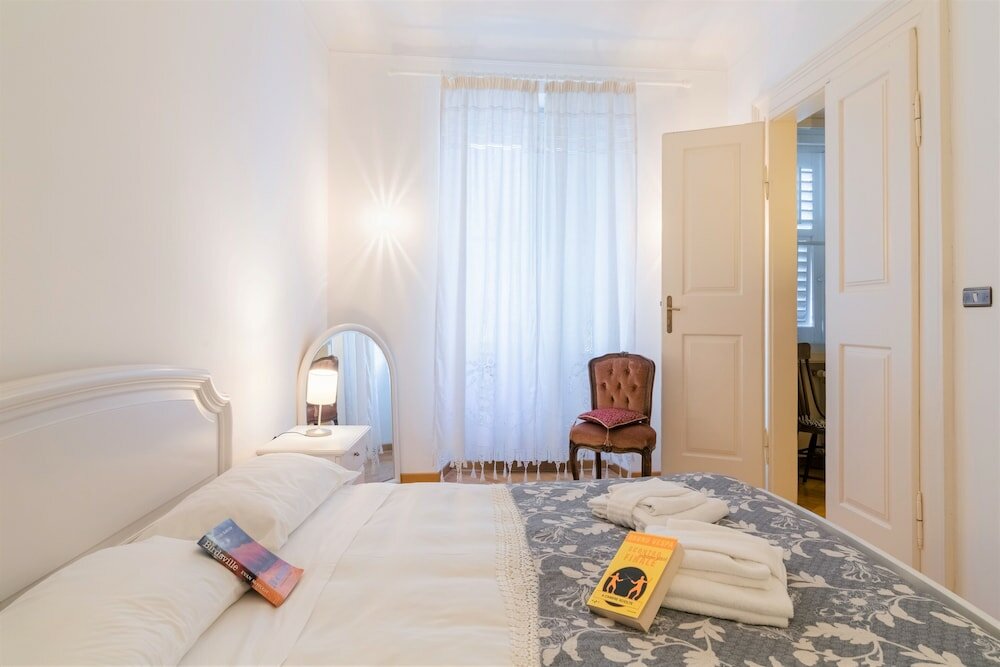 Фото Emporio di Joyce