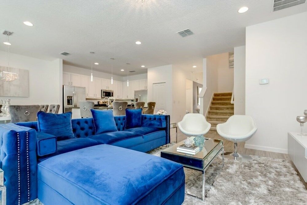 Фото 518mb New and Modern 8 Bedroom 5 Bathroom Villa