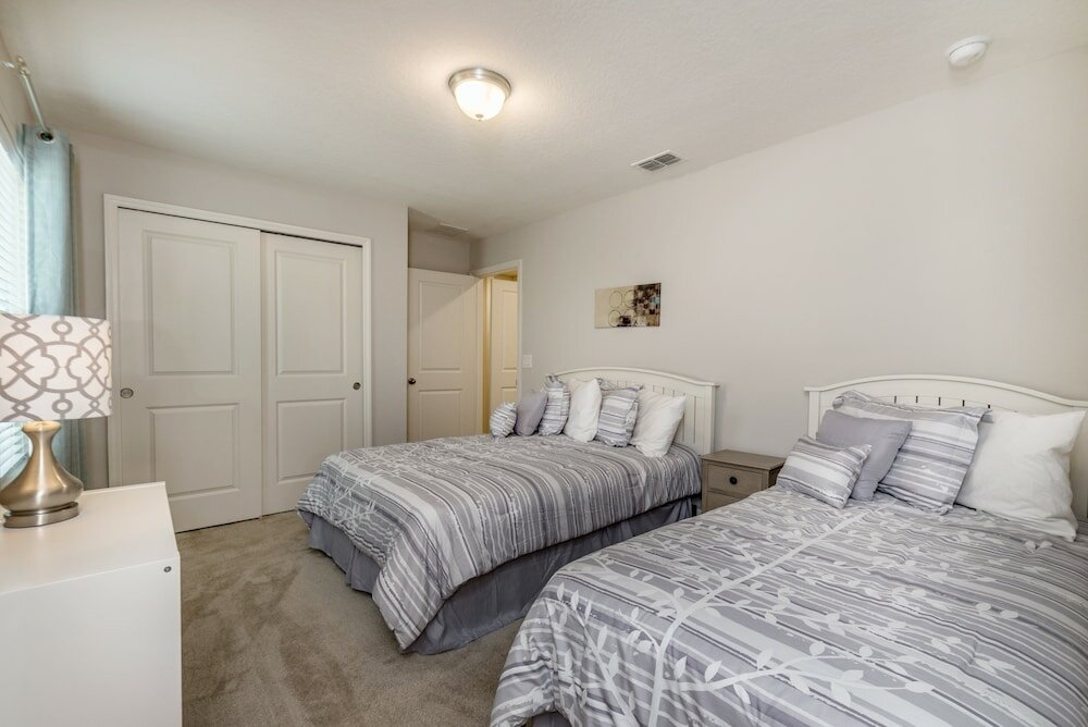 Фото 5153ad Amazing Compass Baytown Home Sleeps 10