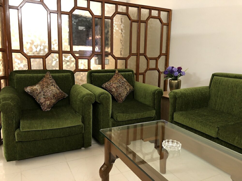 Фото Hotel Saluja