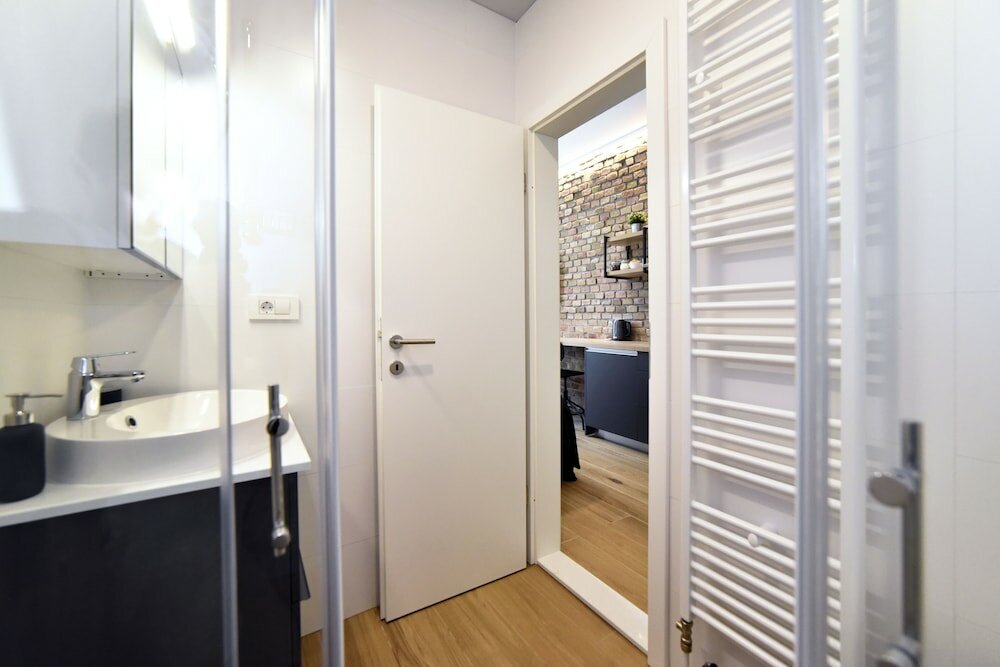 Фото Imperial Apartments