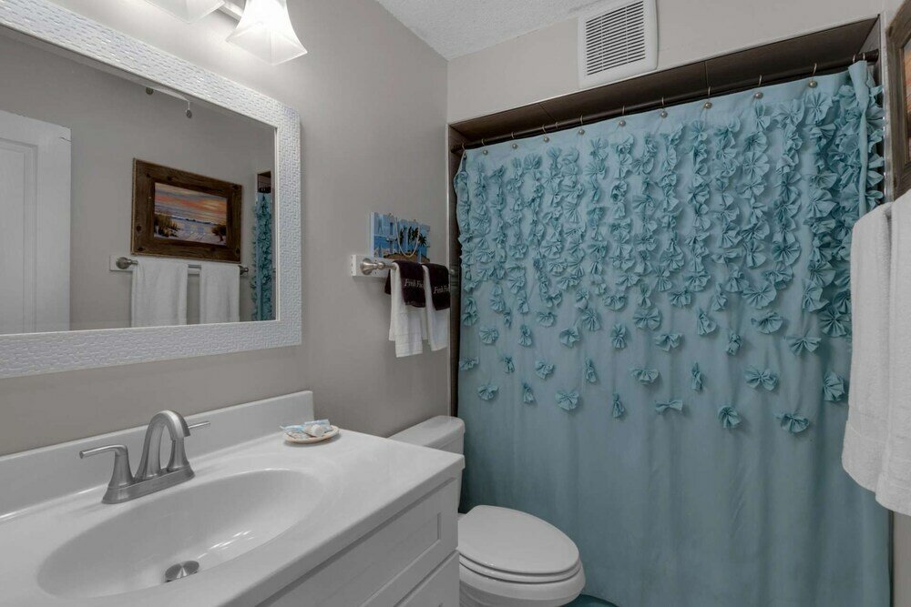 Фото Regency Towers 703