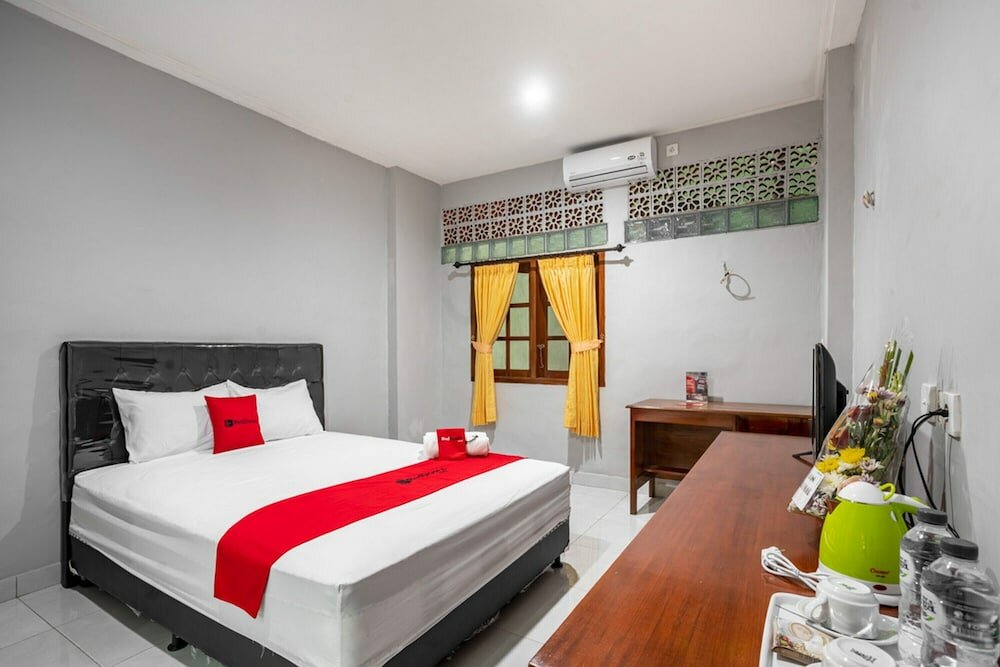 Фото RedDoorz Syariah near Puri Agung Denpasar