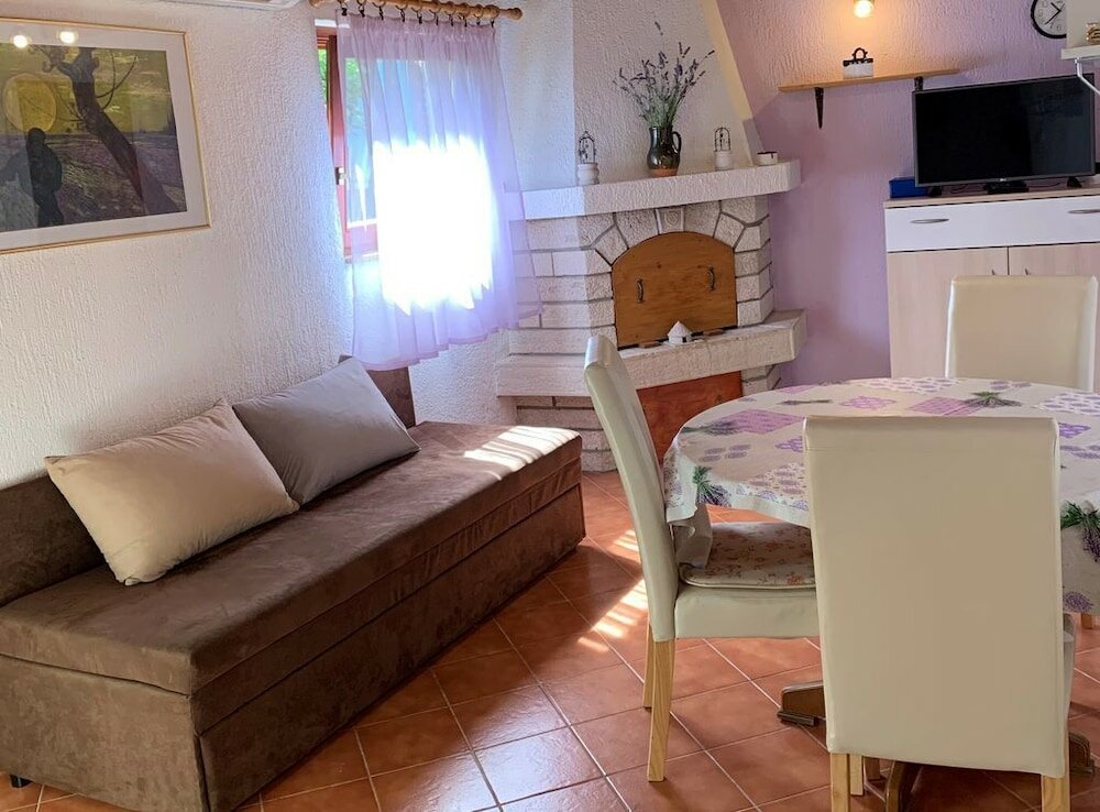 Фото Cozy Dorina Apartment for 2