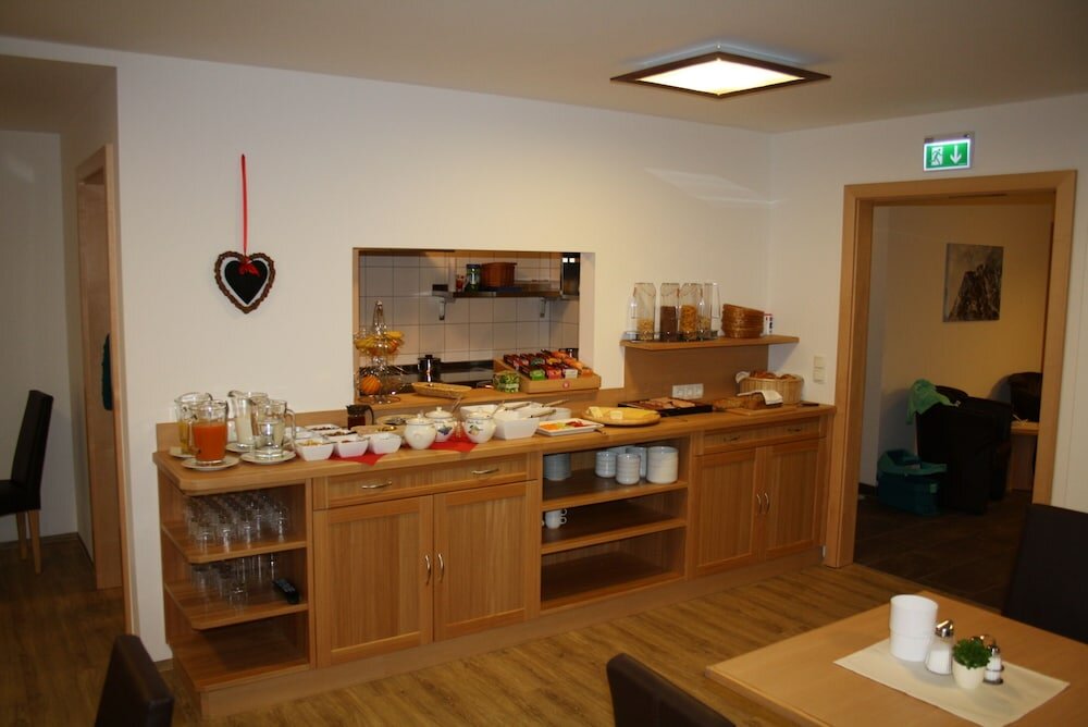 Фото Hotel Garni Dorfblick