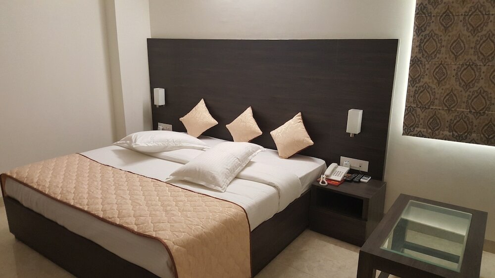 Фото Hotel Kanishk