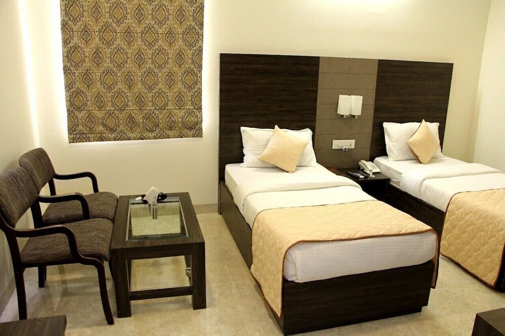 Фото Hotel Kanishk