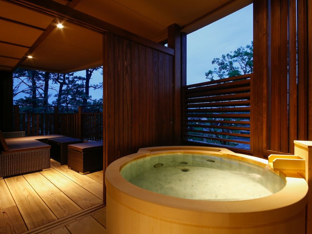 Фото Awaji Hamarikyu Takumi