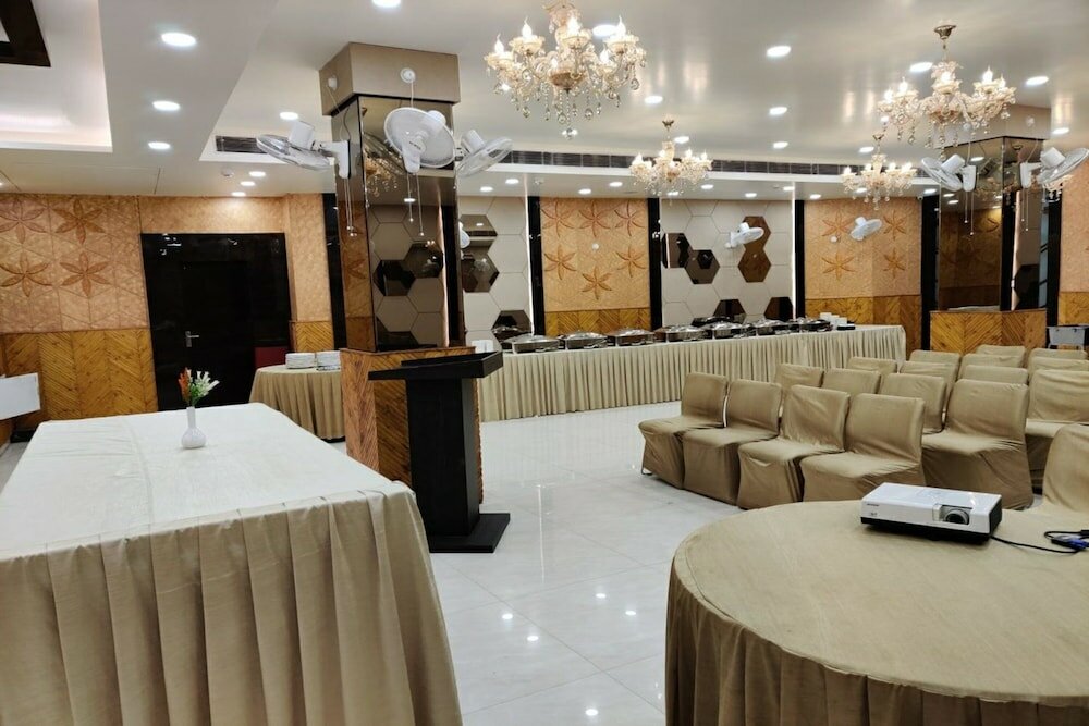 Фото La Imperio Hotel