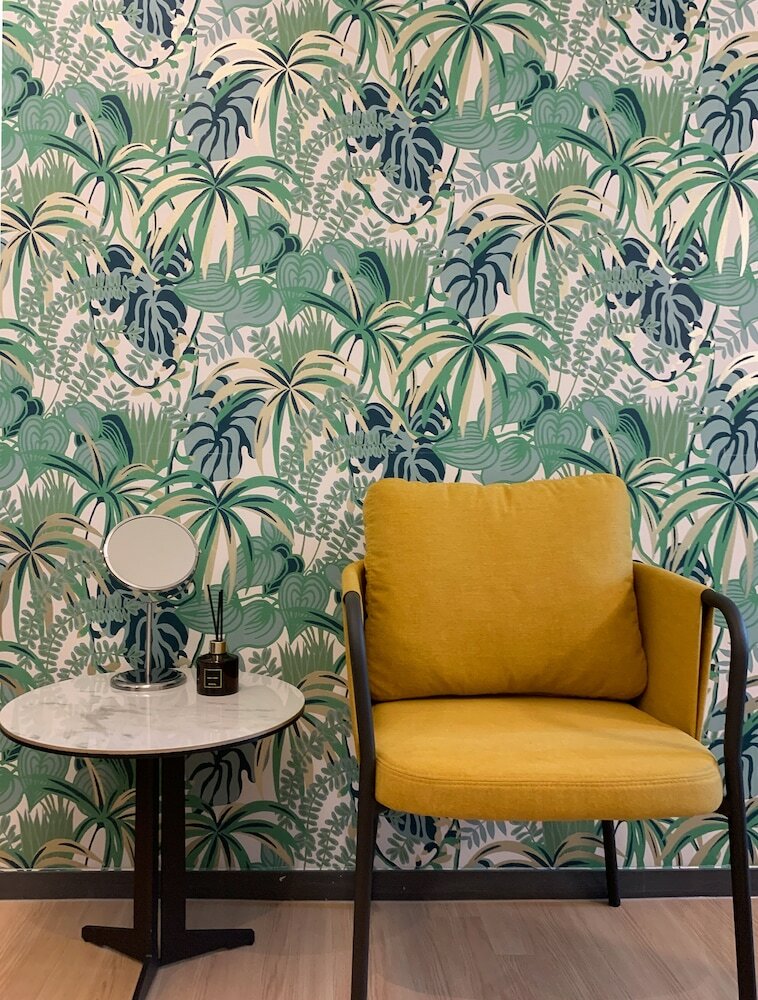 Фото Seven Bricks Hotel