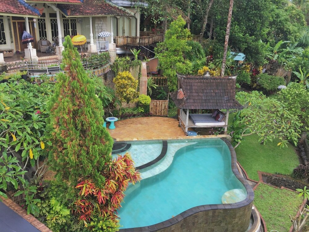 Фото Tirta Asri Ubud Villa