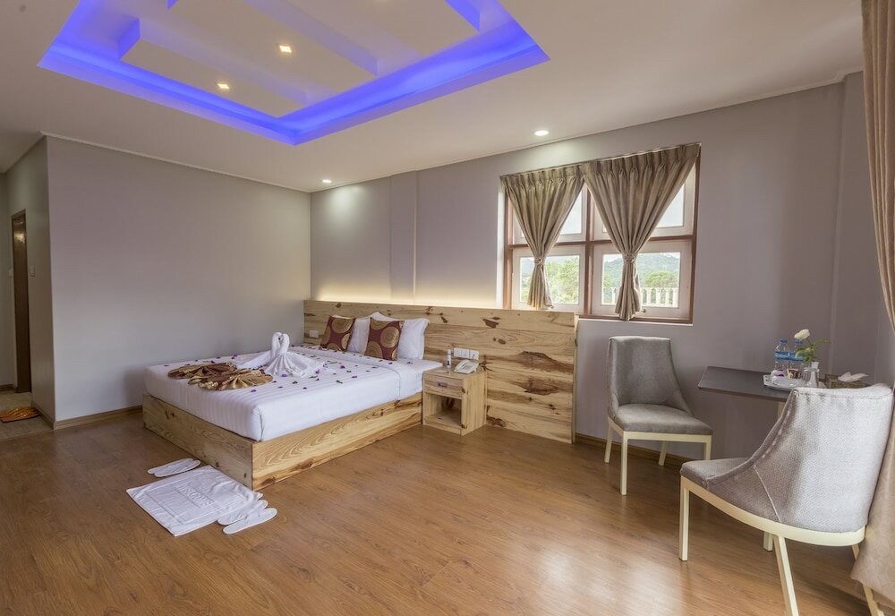 Фото Hotel Mya Yar Pin