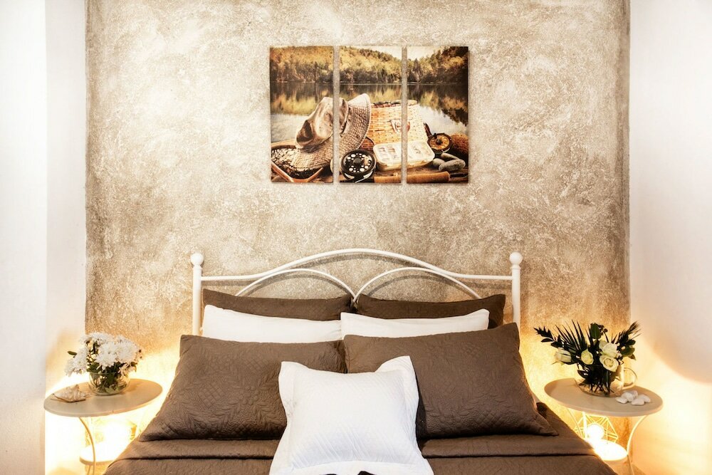 Фото Asprolithos Studios