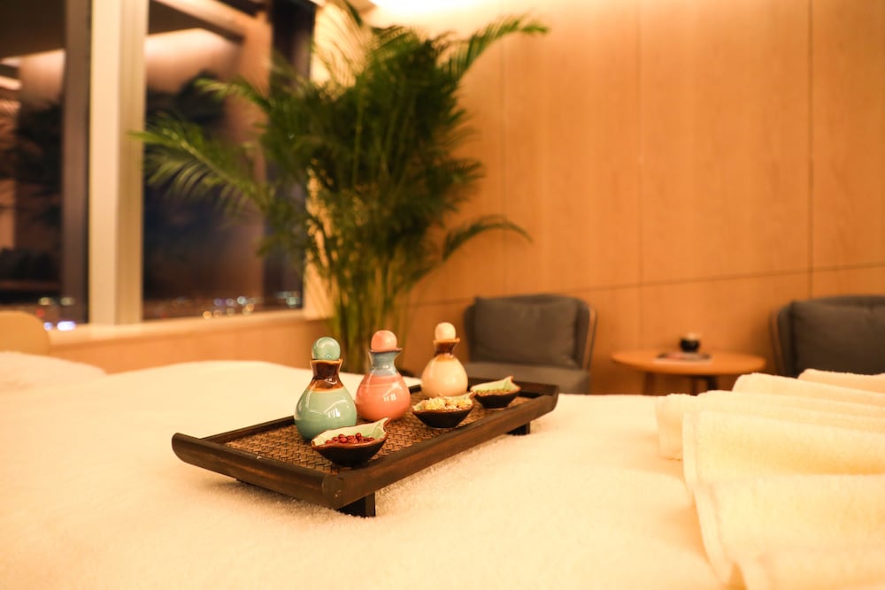 Фото Conrad Shenyang