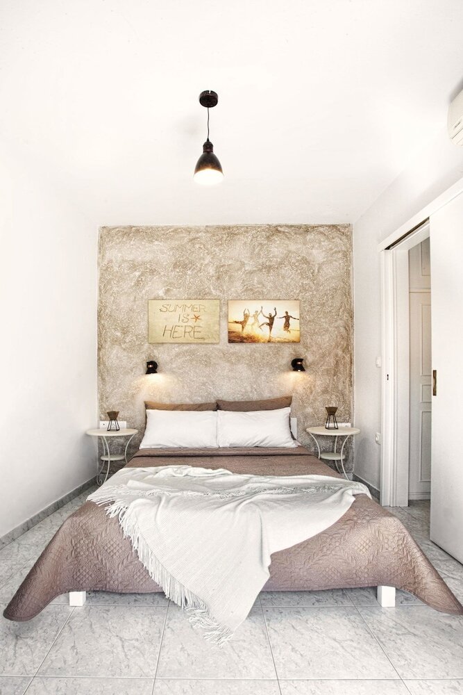 Фото Asprolithos Studios