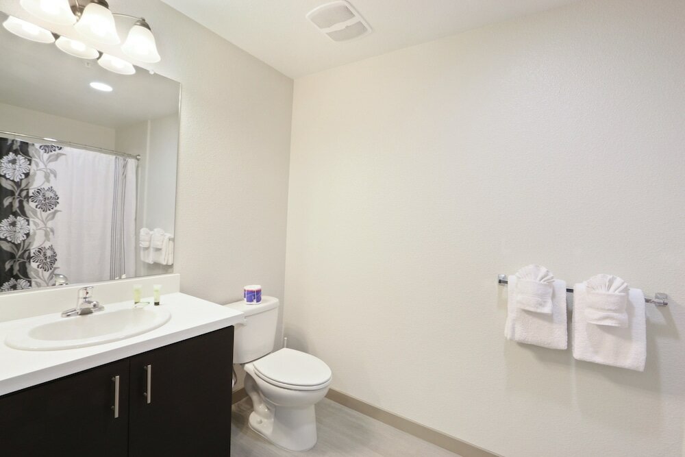 Фото Global Luxury Suites Sunnyvale North