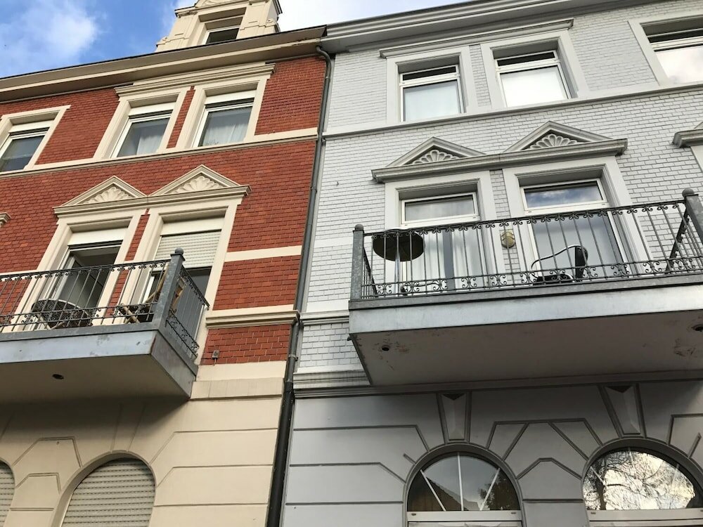 Фото A&s Ferienwohnungen Bonnerstraße 62