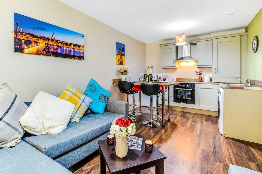 Фото The Ship's Key Aparthotel