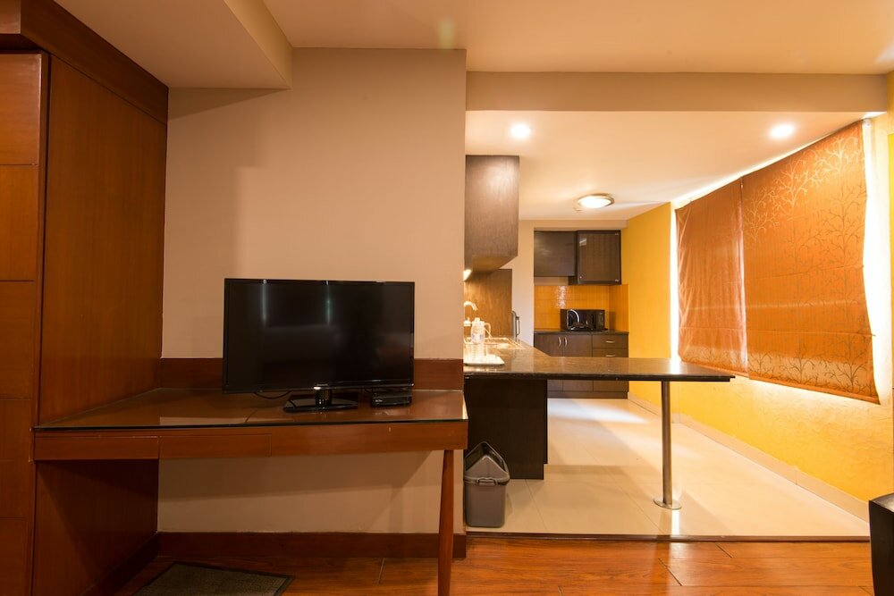 Фото FabHotel Santhome Inn