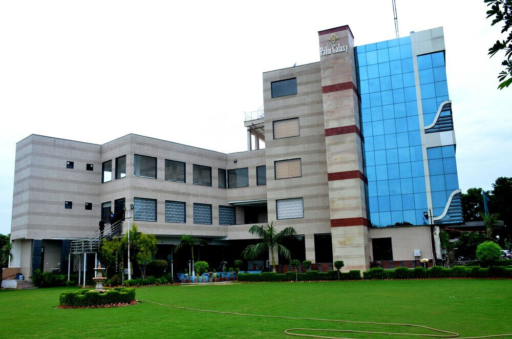 Фото Hotel Palm Galaxy