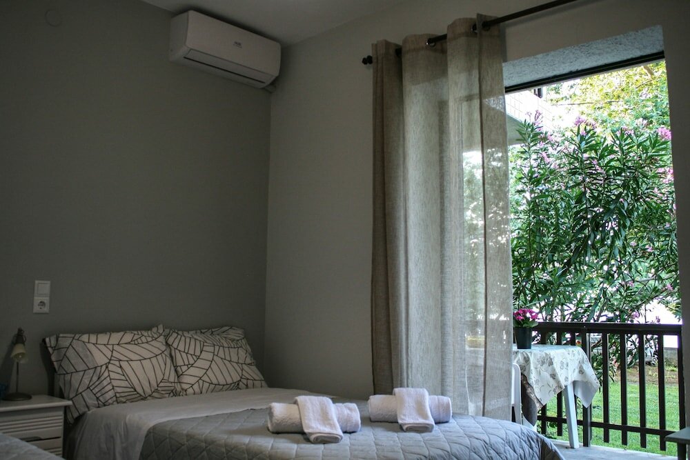 Фото Skourtis Apartments