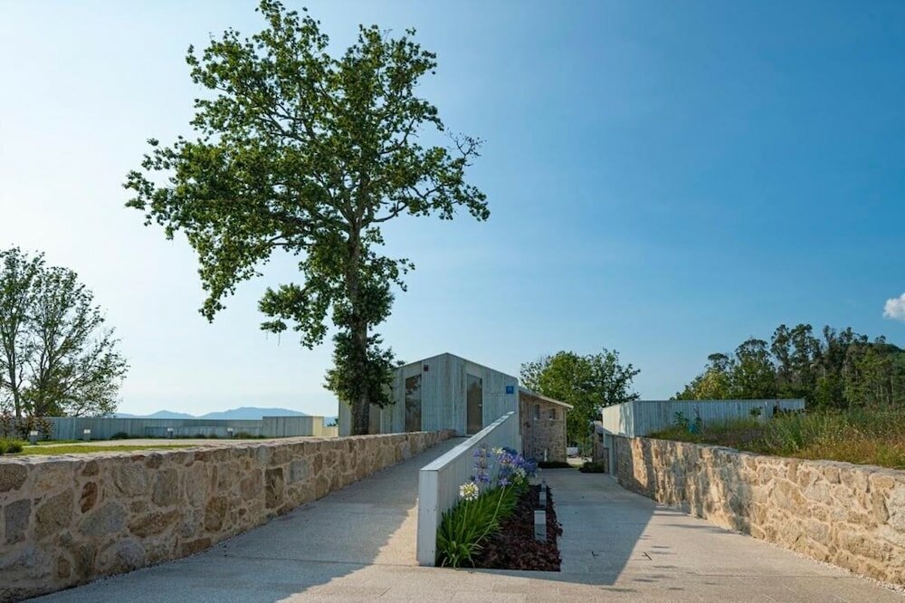 Фото Hotel Nande