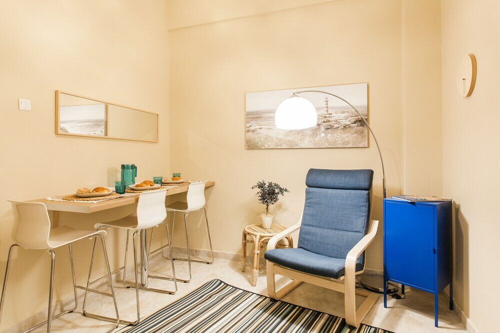 Фото Central Quiet Safe Apartment