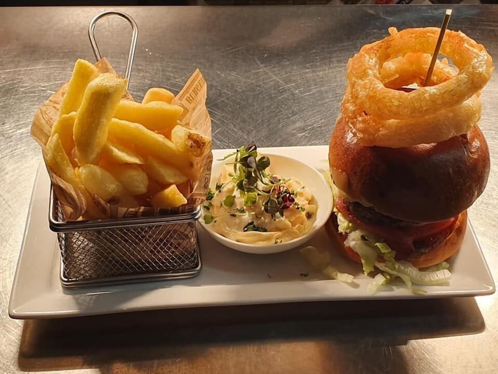 Фото The Mill House Hotel