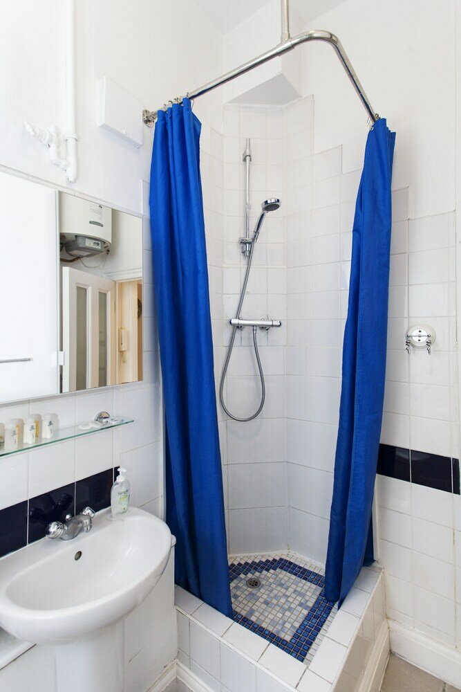 Фото Leicester Square Atmosphere