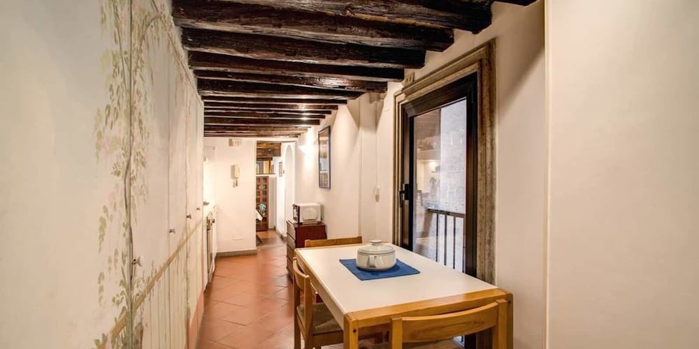 Фото Cartari Elegant Suite Piazza Navona