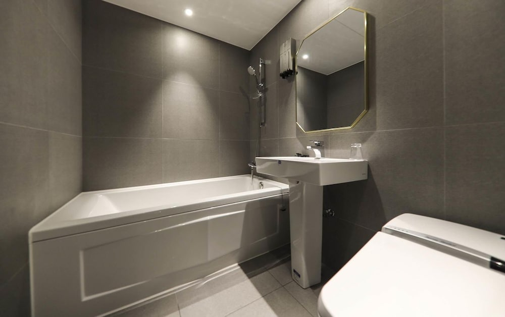 Фото Rainbow Hotel