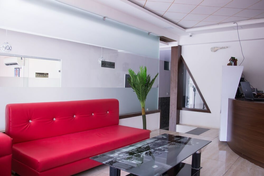 Фото Hotel Shree Palace & Restaurant