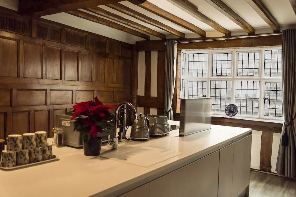 Фото The Three Gables