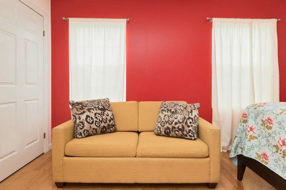 Фото Racpanos Modern Stay on Ocean Avenue