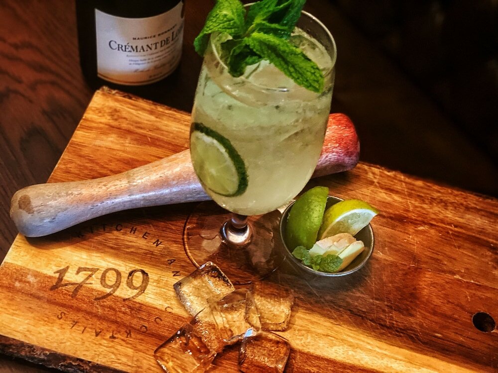 Фото The Harpeth Franklin Downtown, Curio Collection by Hilton