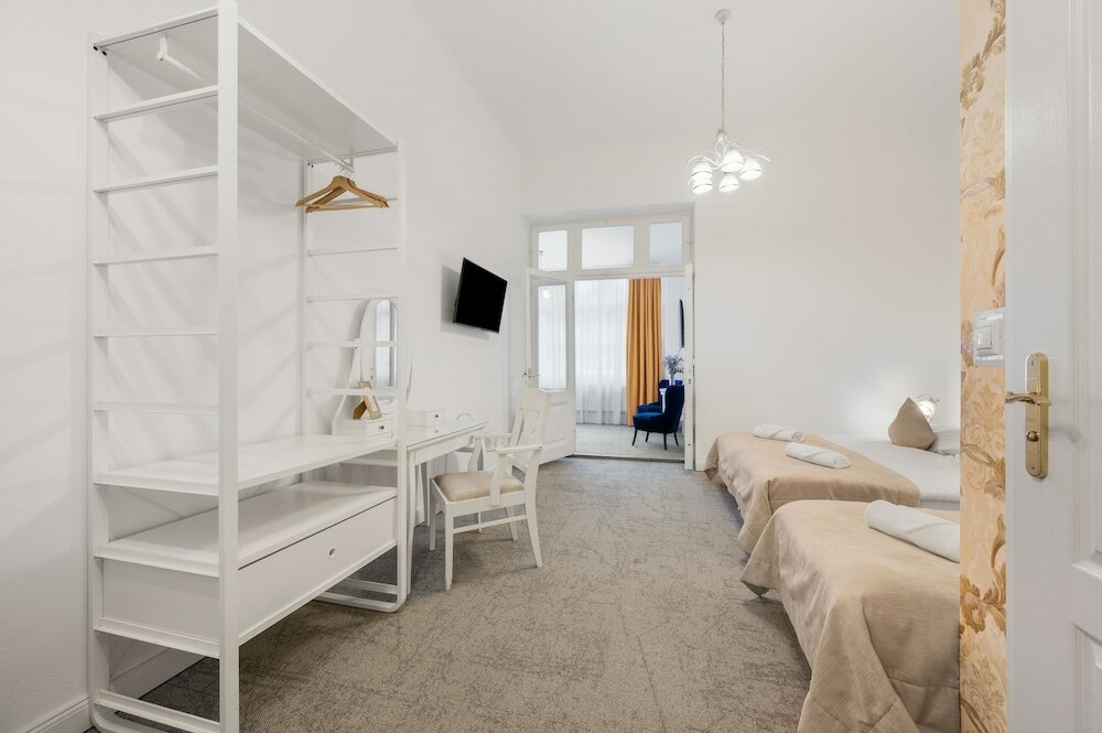 Фото Downtown Bratislava B&B