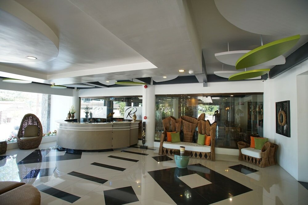 Фото отеля 2