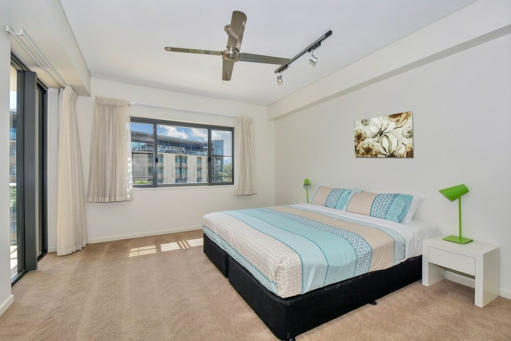 Фото Darwin Waterfront Short Stay Apartments