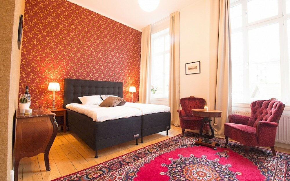 Фото отеля 1