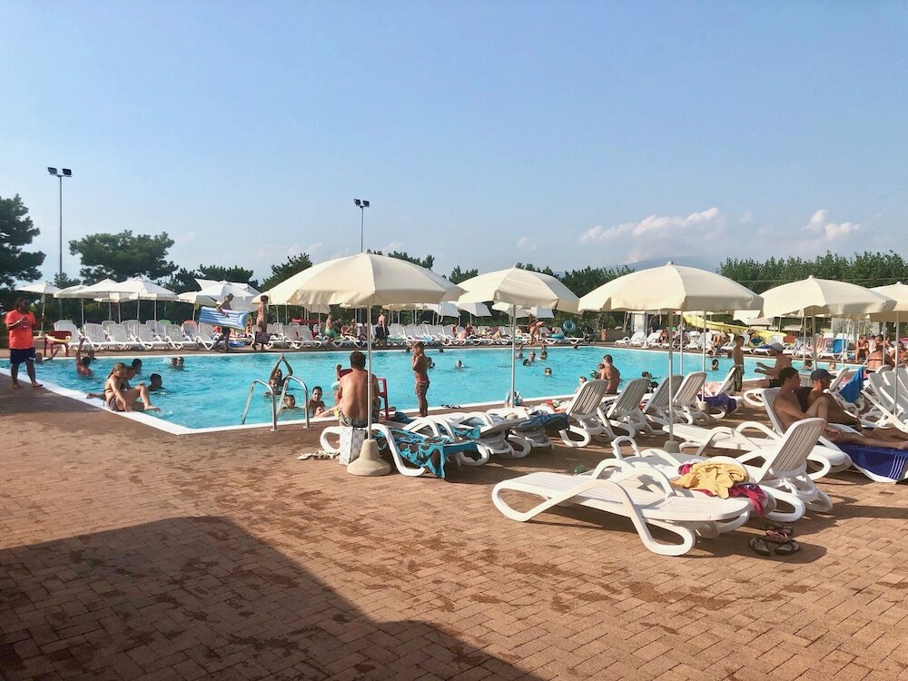 Фото Apartment Rosa Cinderella With Pool