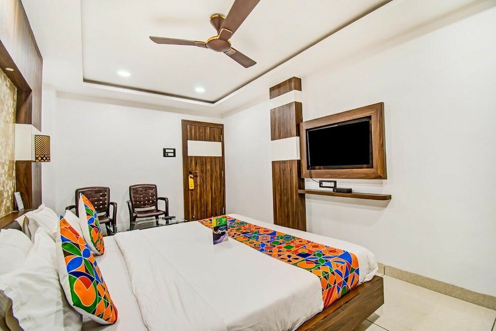 Фото FabHotel Rajnandani Residency