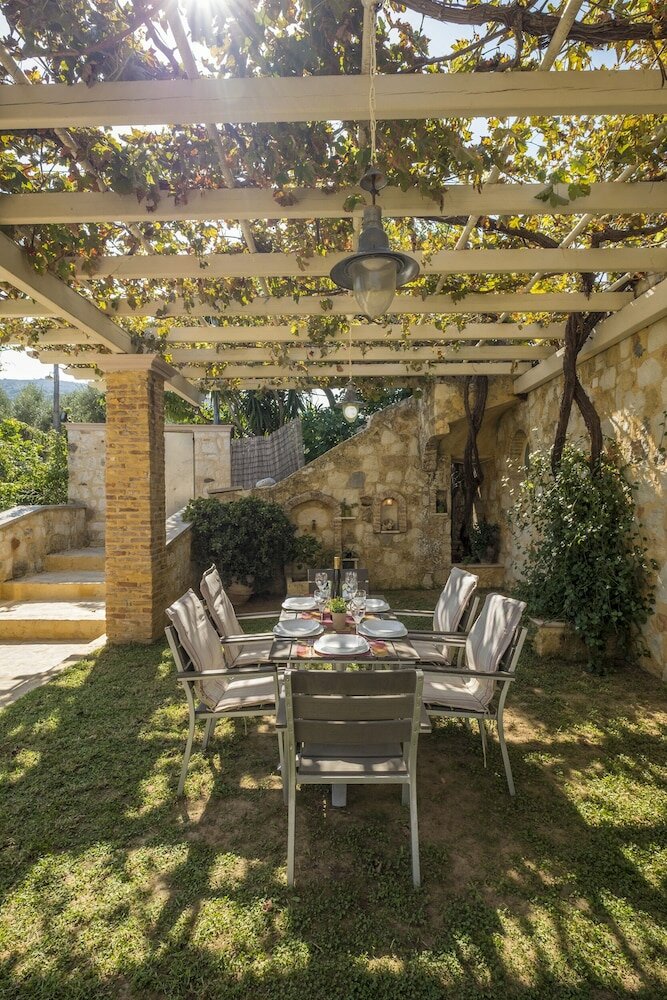 Фото Niko's Art villa